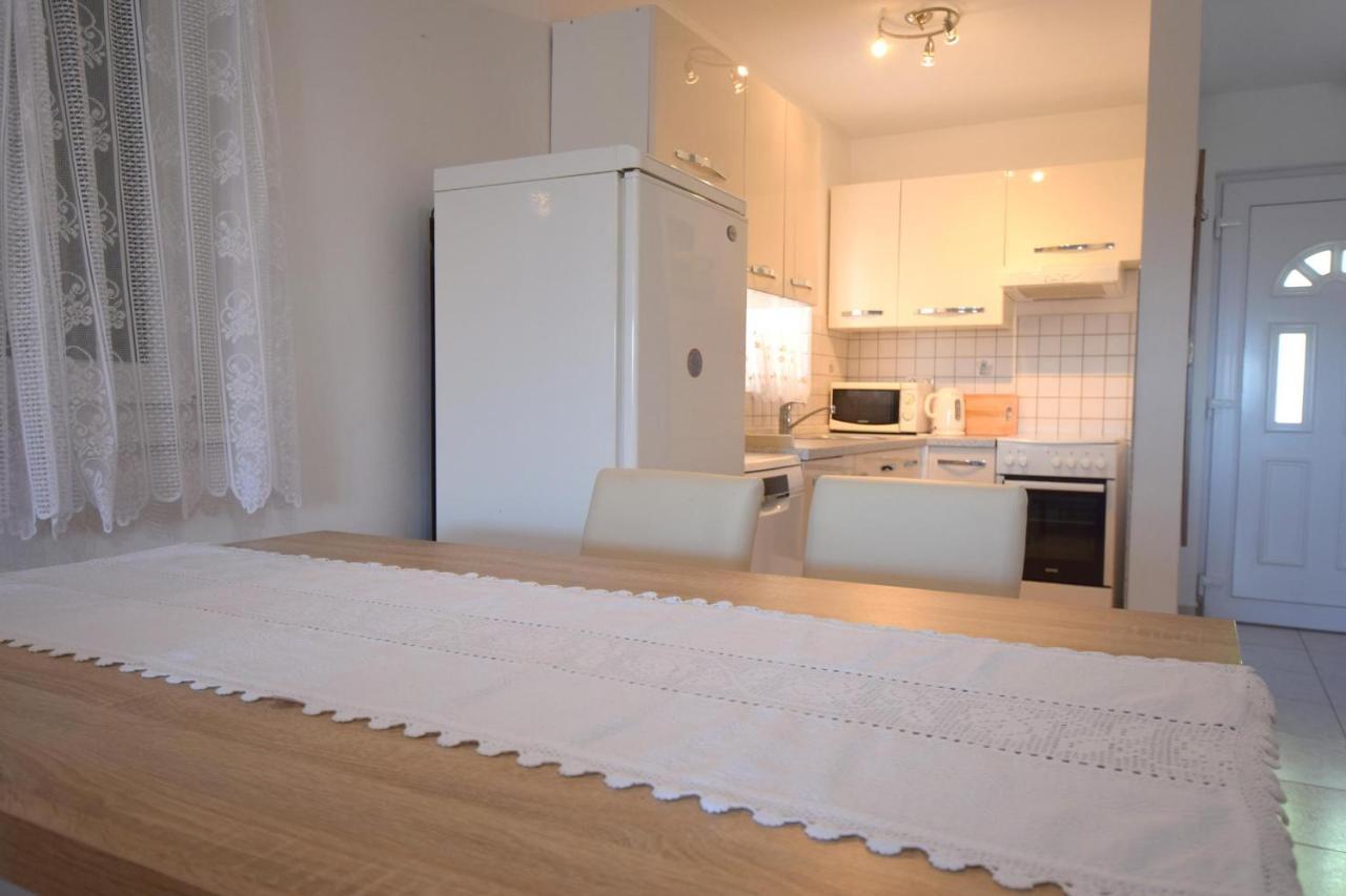 Apartments Marjolovic Nijvice Zewnętrze zdjęcie